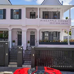 https://pineapple-house-boutique-hotel.hotels-capetown.com